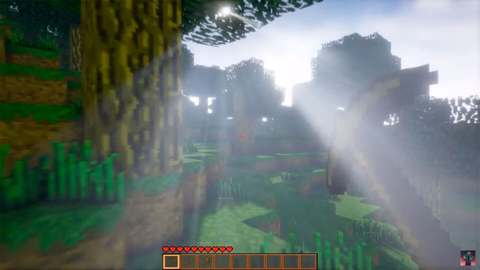 необычно яркое и лучистое солнце в Minecraft