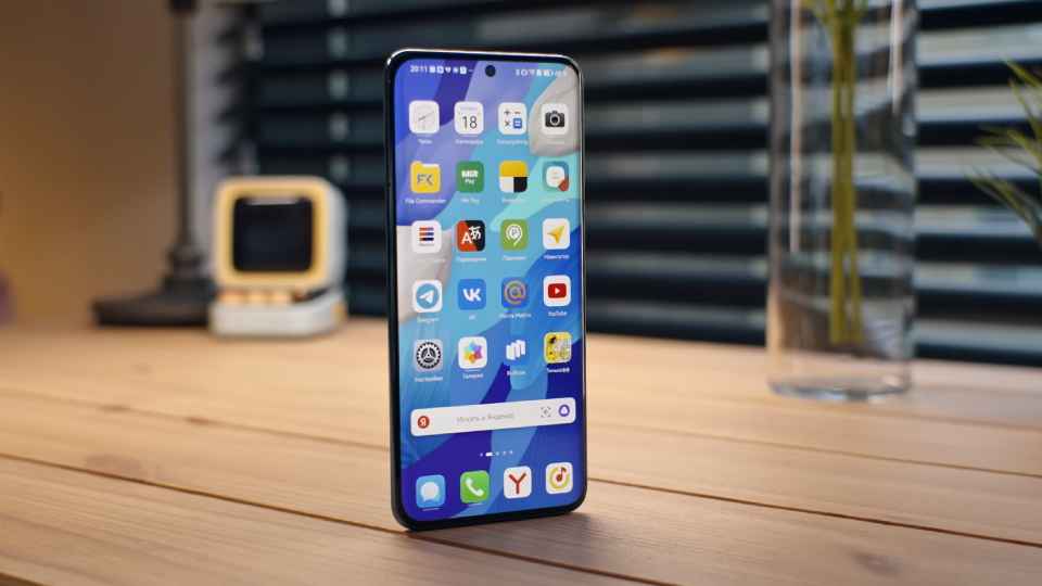 Obzor smartfona Huawei P60 Art