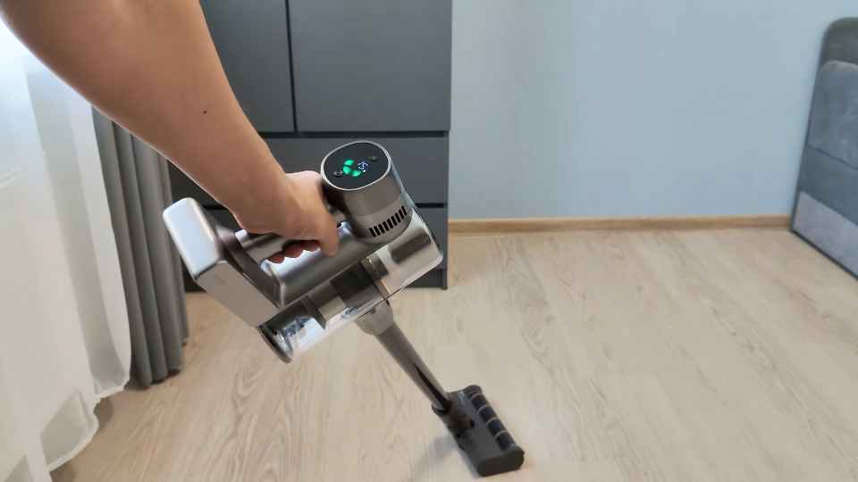 Obzor besprovodnogo pylesosa DREAME R20