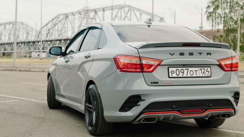 LADA VESTA SPORT vid szadi