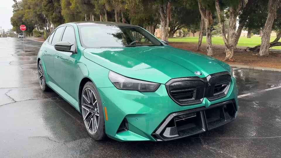 Cena BMW M5 2025
