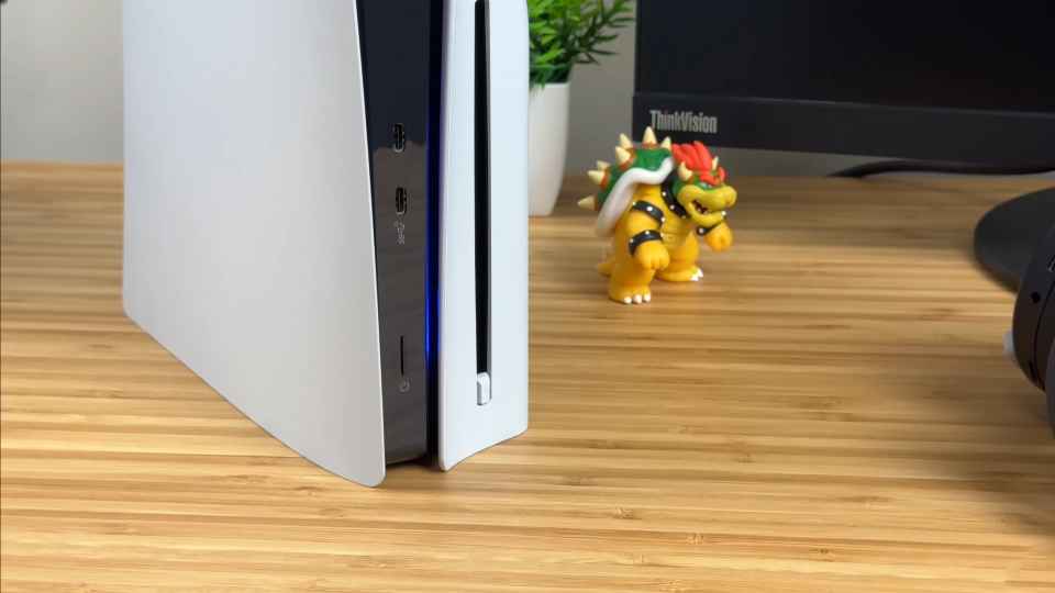 chistki konsoli PlayStation 5 Slim  vsjo ravno ne izbezhat'